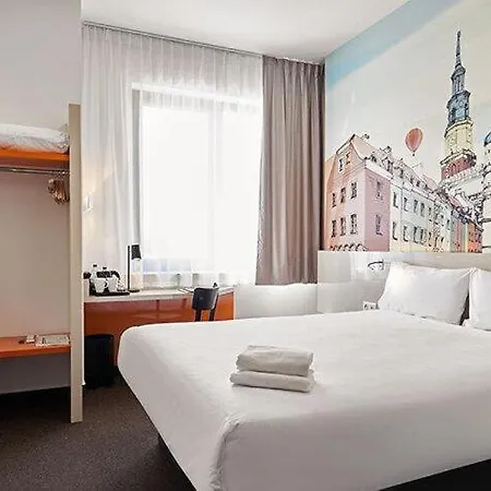 Old Town 3* Poznań