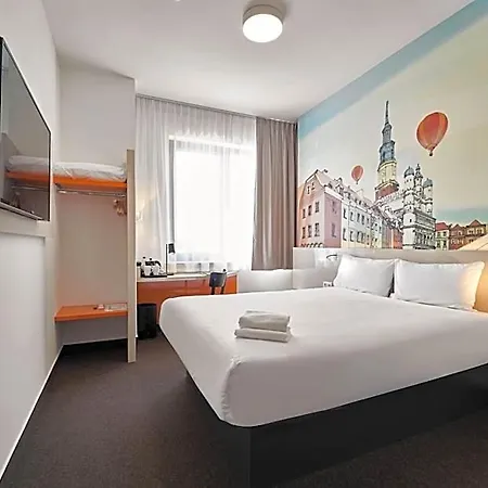 Old Town Hotel 3*
