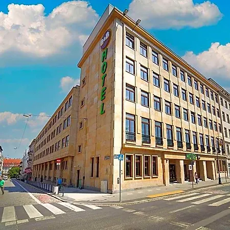 Hotel Old Town 3*